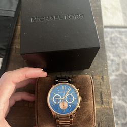Michael Kors Rise Gold Watch
