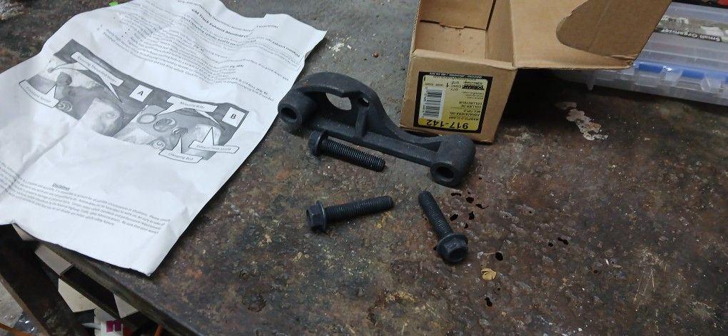 New GM Truck Manifold Exhaust Clamp