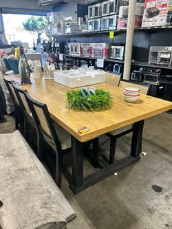 Costco Dining sets 50-70% OFF retail