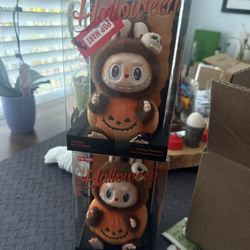AUTHENTIC PUMPKIN LABUBU