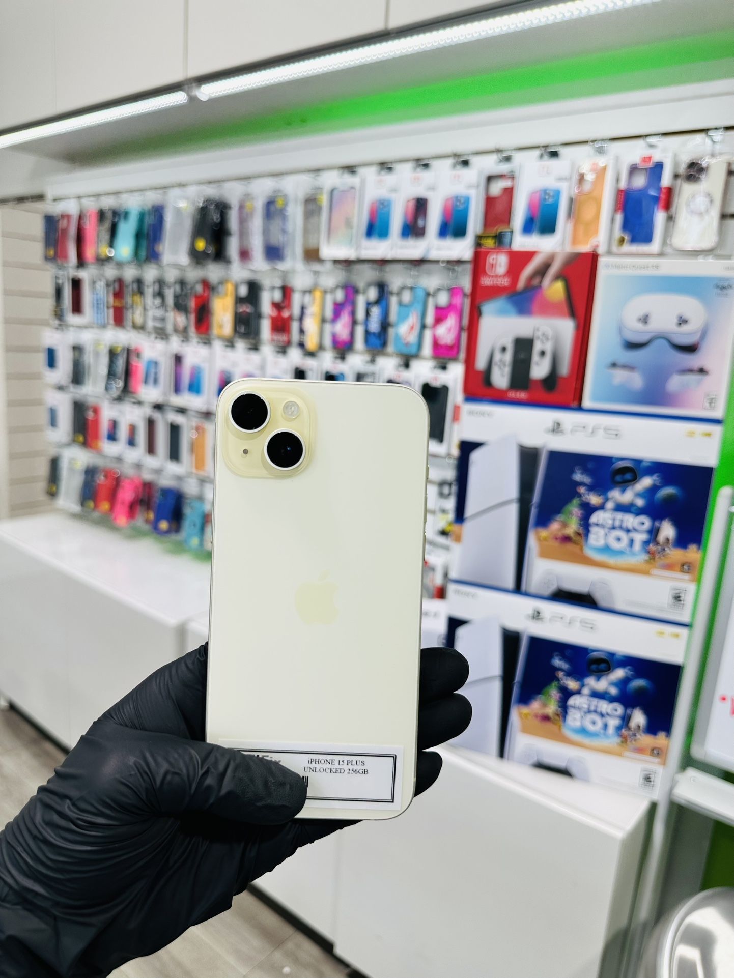 iPhone 15 Plus 256GB $649 or Only $60 Down!