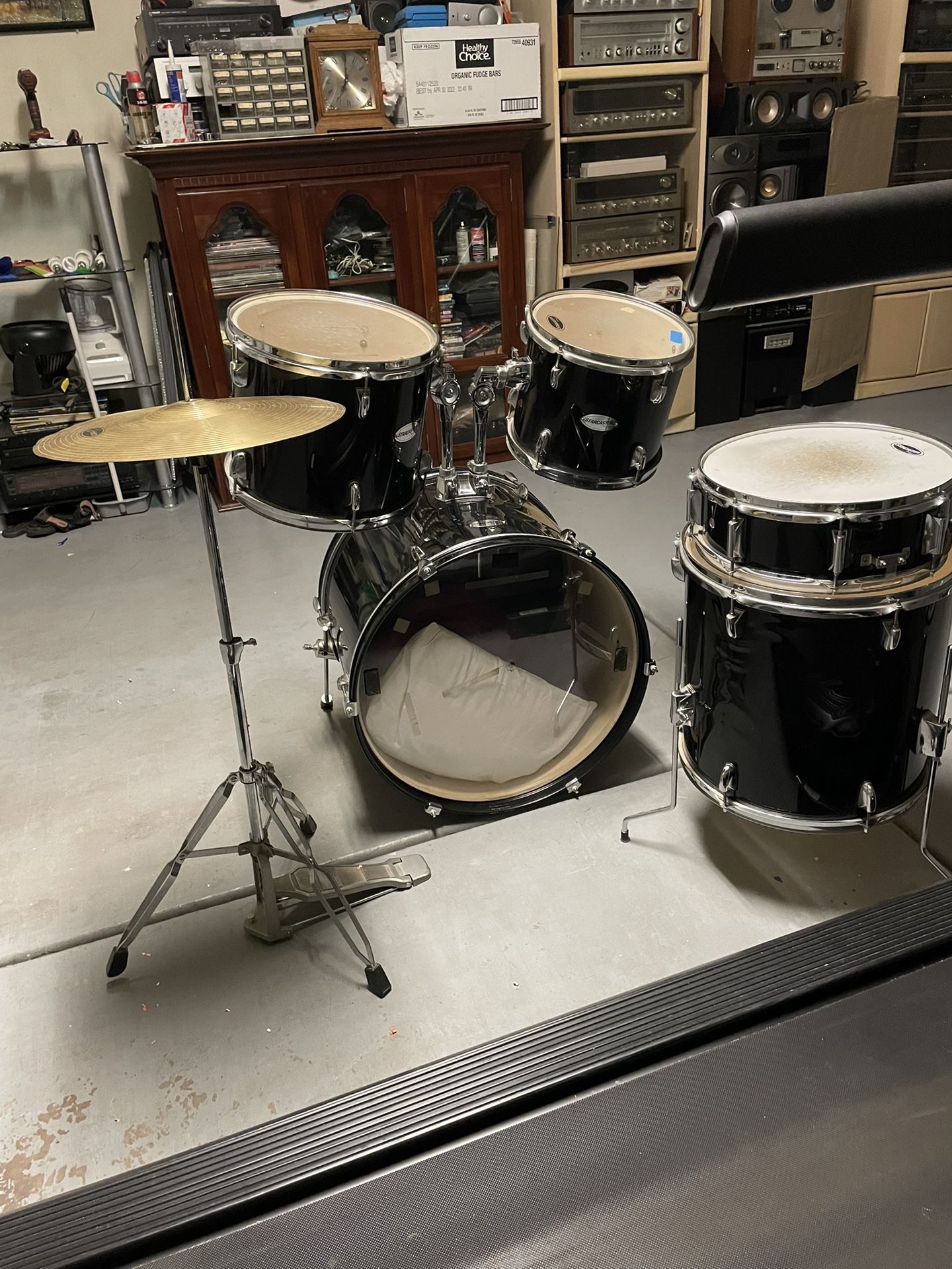 FENDER STARCASTER 7 drums set