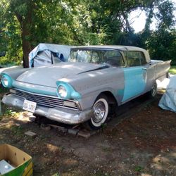 Retractable 1957 Ford
