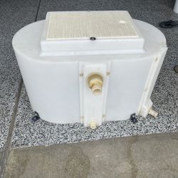 Kodiak pro Flow 17 Gallon Bait Tank 