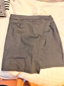 Windsor Pleather Skirt Size L