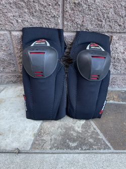 Knee Guards Adult