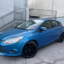 2014 Ford Focus Hatchback 