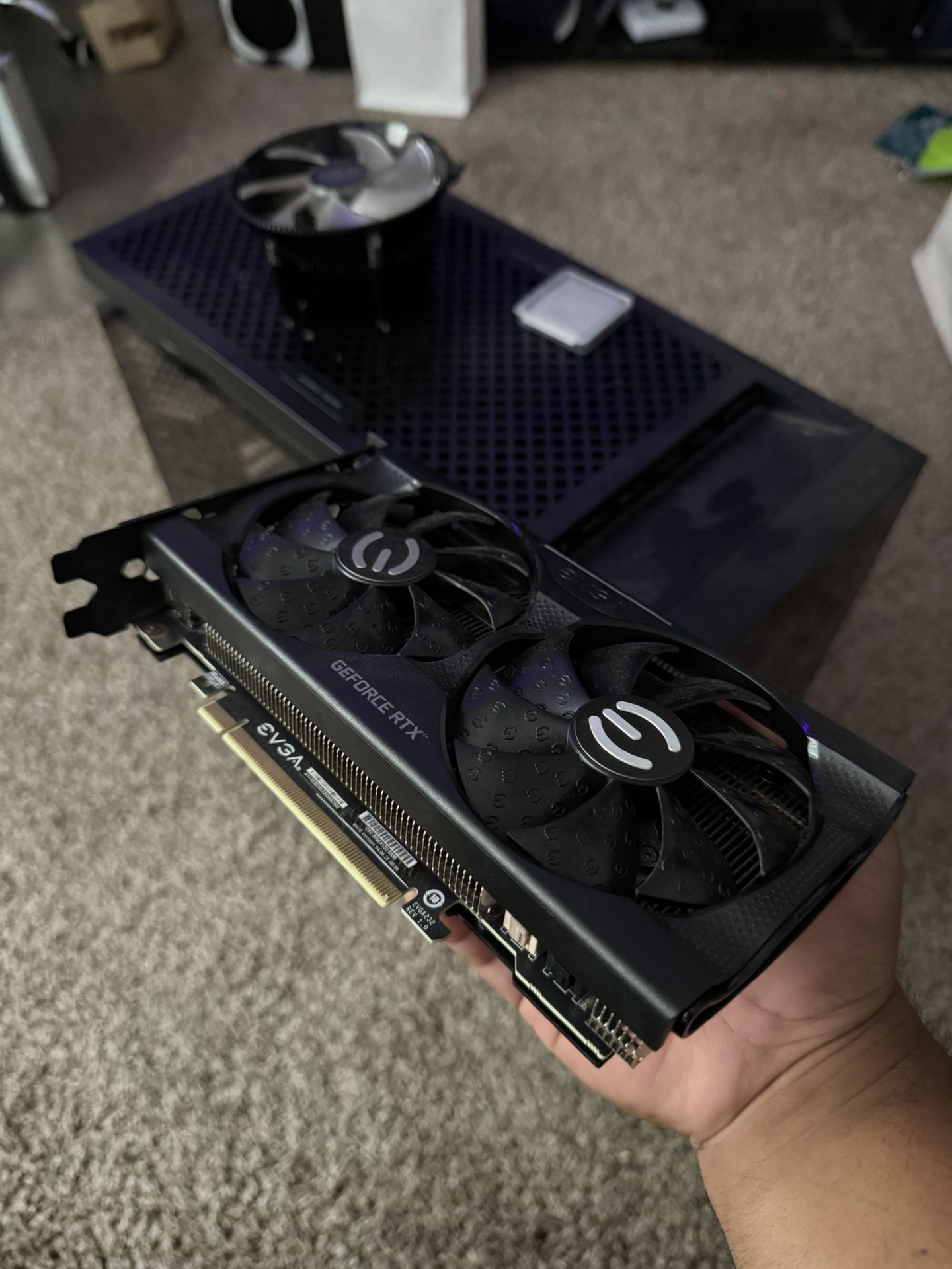 RTX 3060, Ryzen 5 5600X, OMEN PC Case