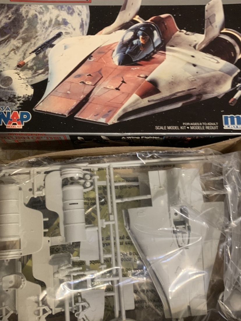 Ertl It’s A Snap Star Wars A-wing Fighter
