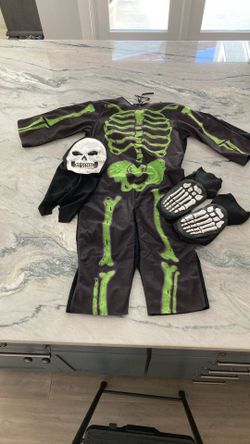 Halloween Green Skeleton