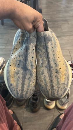 Yeezy boost 380 mist