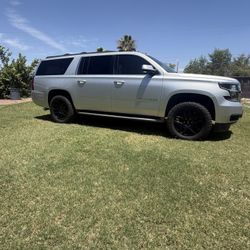 Chevy Suburban 