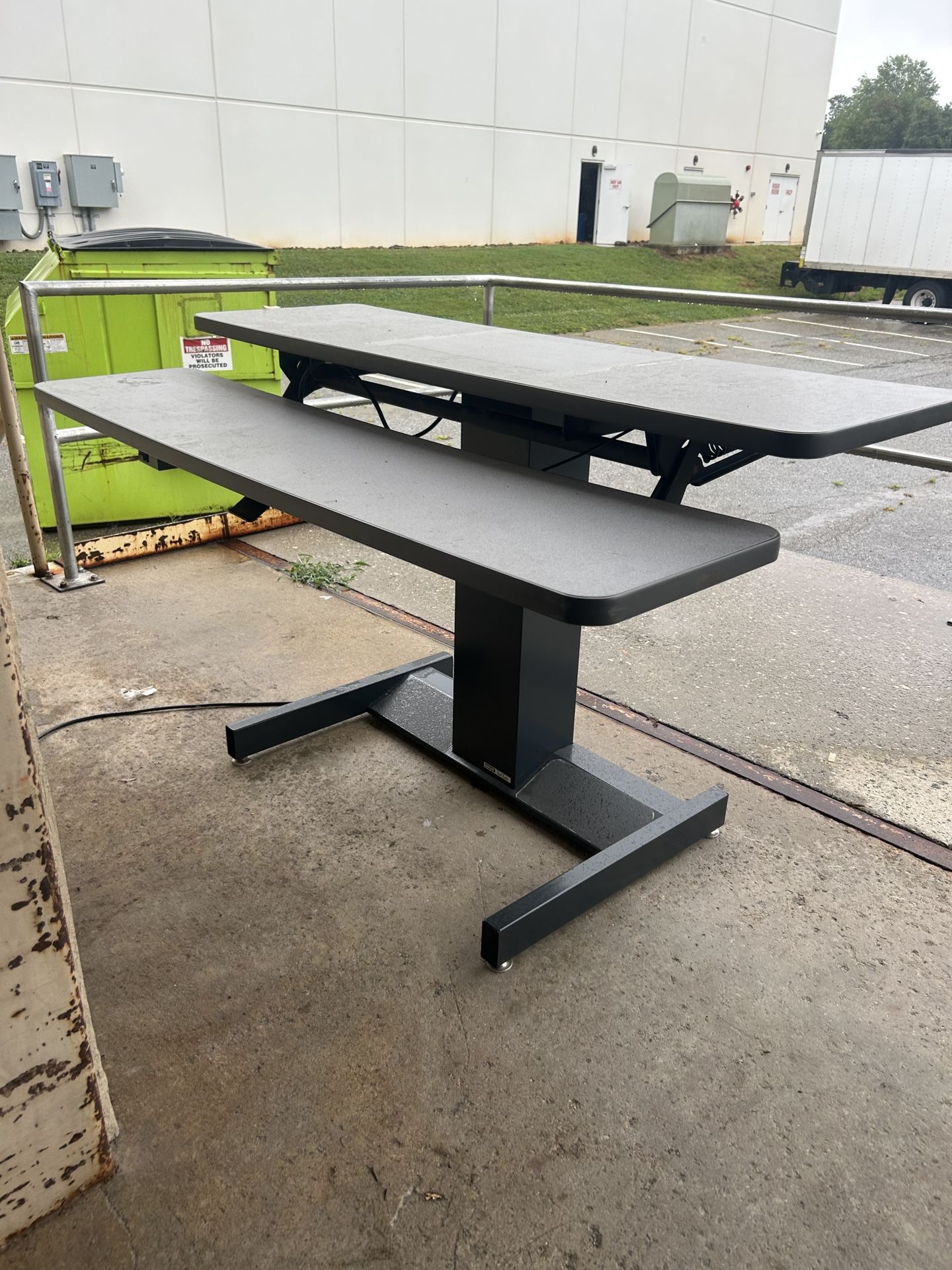 🔥 ELECTRIC STANDING DESK – $300 FIRM – PICKUP ONLY