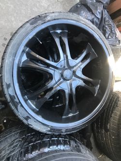 22inch rims painted black lug pattern 5x4.75-4.4 fits most cars they’re gonna need tires asking $350obo must go series buyers only please.
