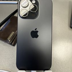 iPhone 15 Pro Unlocked 