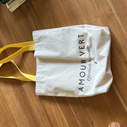 Amour Vert - SF Tote
