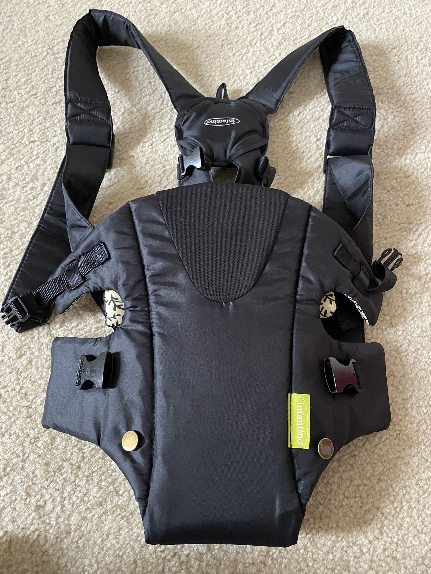 Infantino Baby Carrier