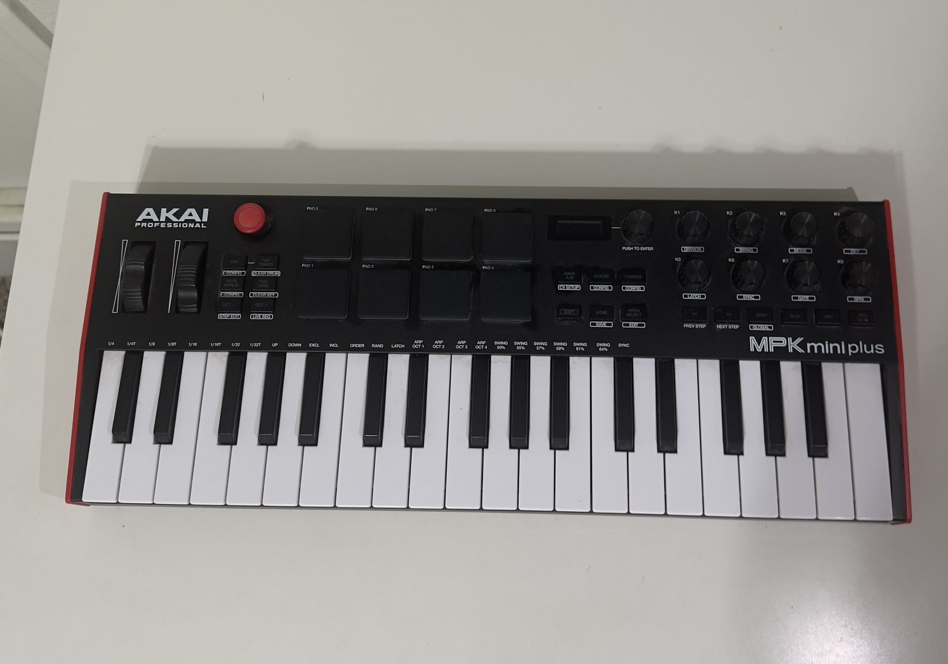 Akai Professional MPK Mini Plus 