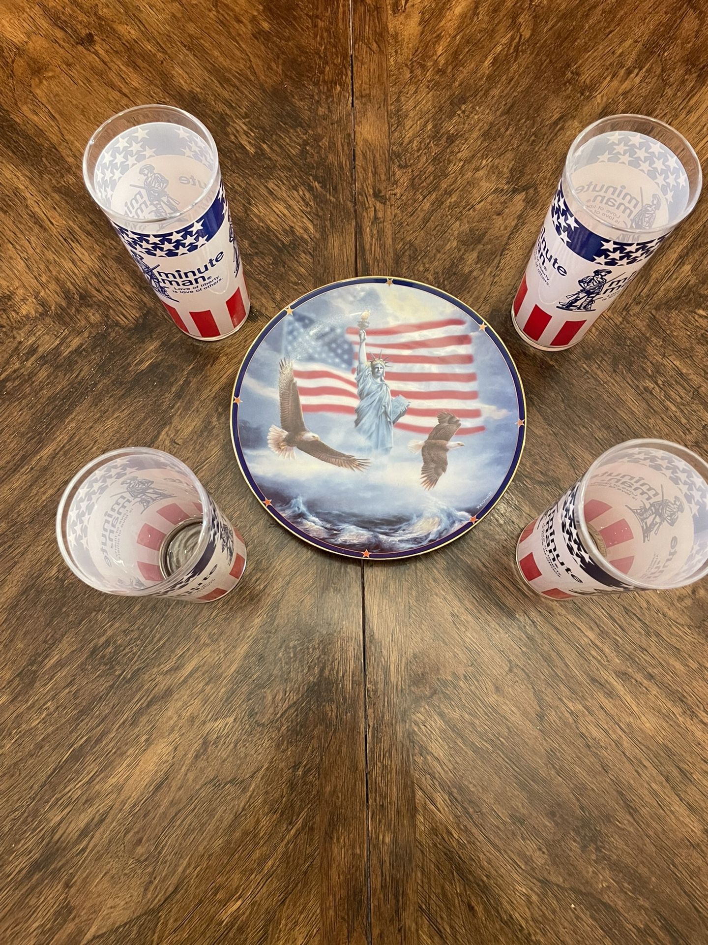 American Flag Plate And Minute Man Glass Cups