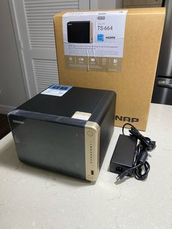 QNAP TS-664 6-Bay NAS Enclosure - 8GB of RAM