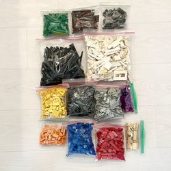 Lot Of LEGOS 7 Pounds