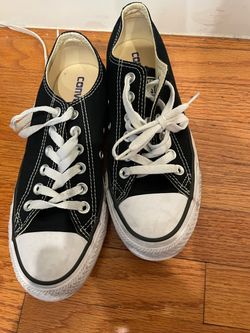 Converse Chuck Taylor Low Top Sneakers