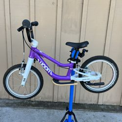 Woom 1 plus kids bike balance