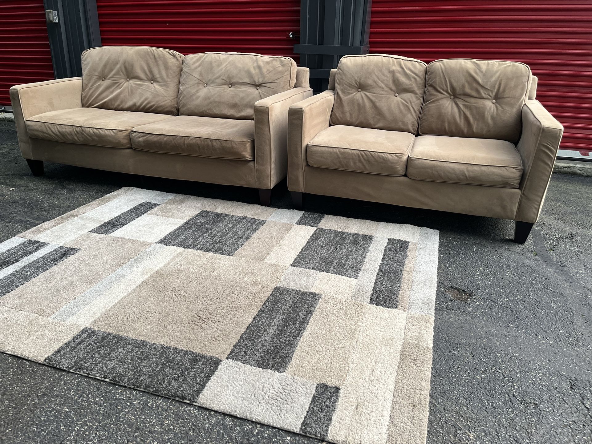 Couch and Loveseat!! Delivery Available 🚚!! Couch Dimensions: 79” Length x 36” Depth x 32” Height - Loveseat Dimensions: 56” Length x 36” Depth x 32”