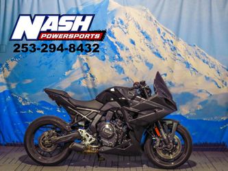 2025 Suzuki Gsx-8R