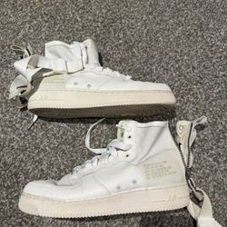 Nike Air Force 1 “Goddess of Victory” Unisex Size 11 White 2017 Release Used