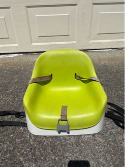 Child dining room booster seat