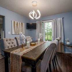 Wood Dining Table w/6 Chairs and Storage
