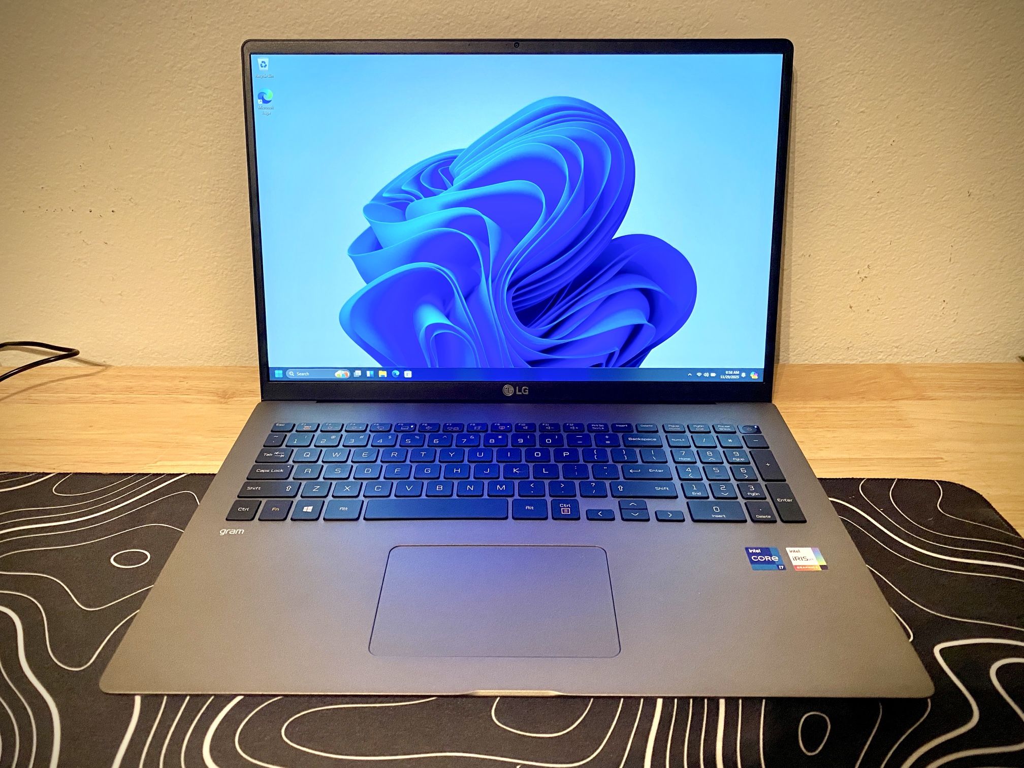 LG Gram 17 - i7 Excellent Shape