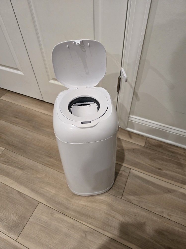 Diaper Genie