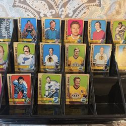 1972-73 Topps Hockey Card Lot - 51 Different Cards - No Duplicates