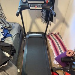 Treadmill 