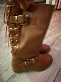 Girls boots Size 2