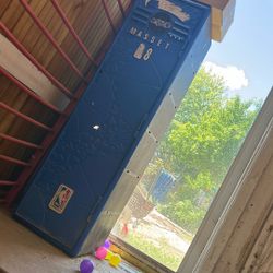 Basket Ball Locker