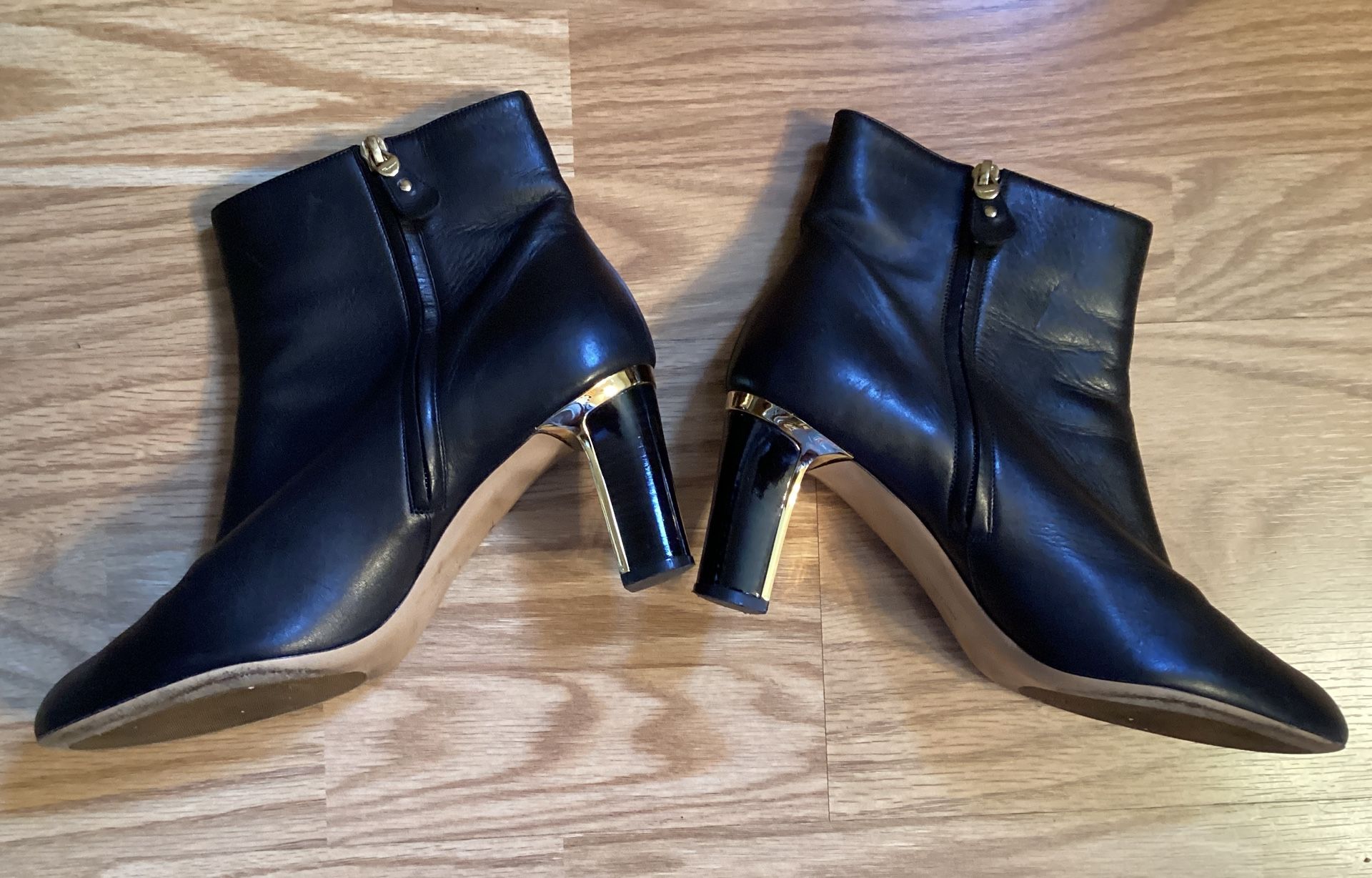 Ferragamo Tinetta Black Leather Boots (size 10 Medium)
