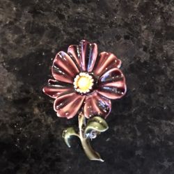 HAR Vintage Enamel Flower Pin Brooch