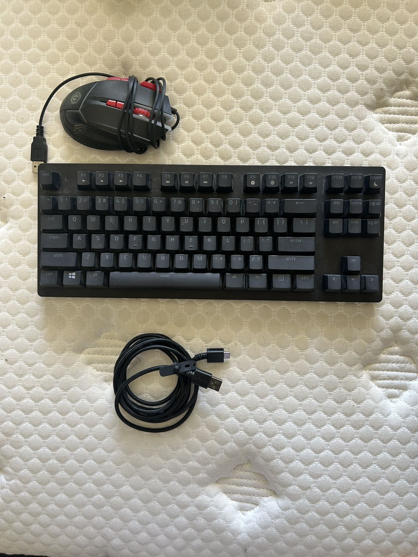 Razer Huntsman Tournament Edition Keyboard. And Mouse