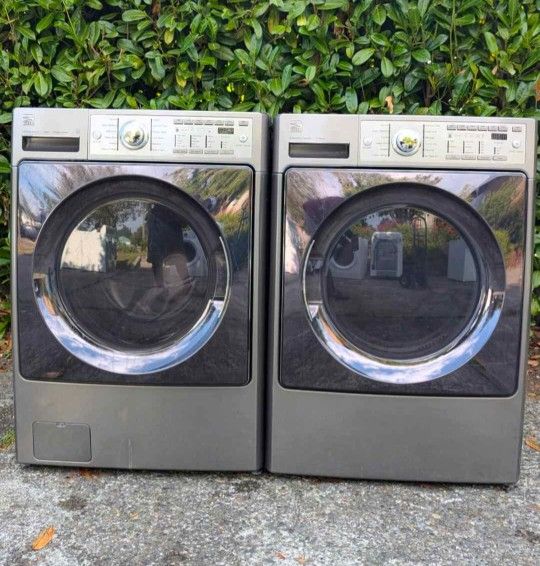 Kenmore Elite Washer And Dryer Set.