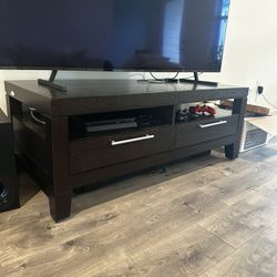 Wood Coffee Table / Tv Stand 