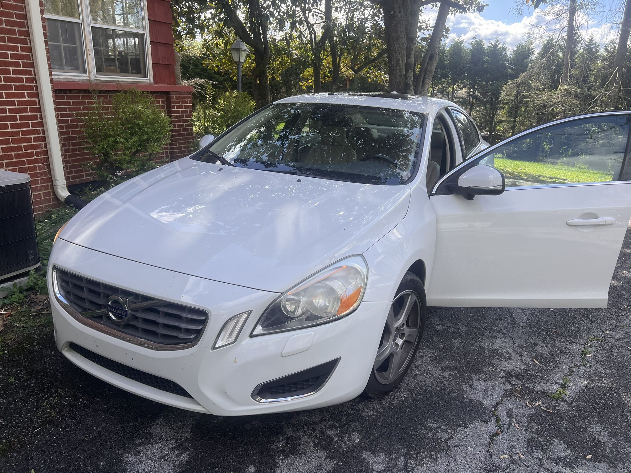 2013 Volvo S-60