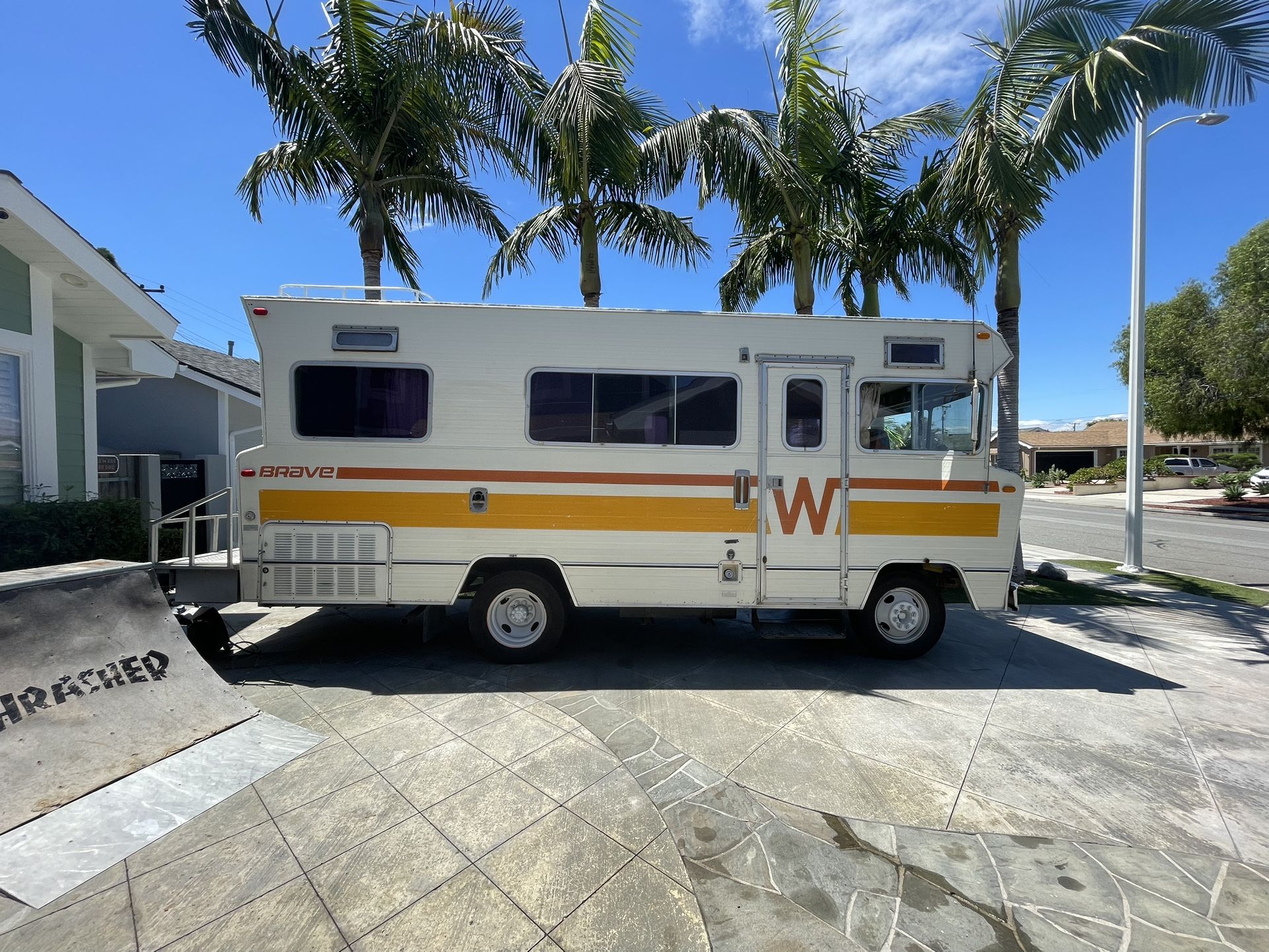 1975 Winnebago Brave