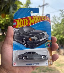 Hot Wheels Mercedes Benz