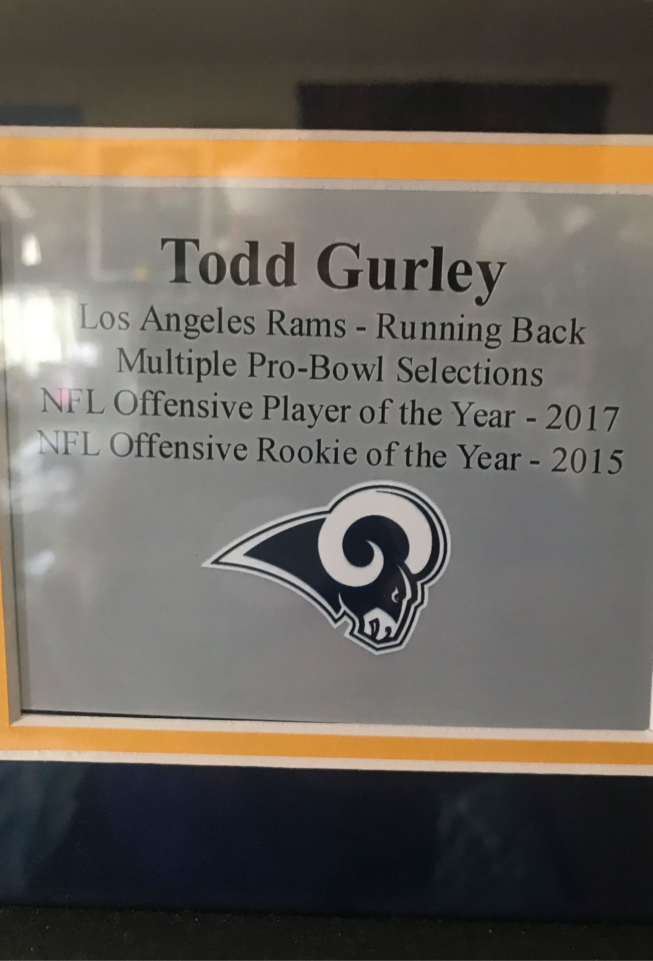 Todd Gurley Signed Los Angeles Rams Jersey (PSA COA) Pro Bowl Running –