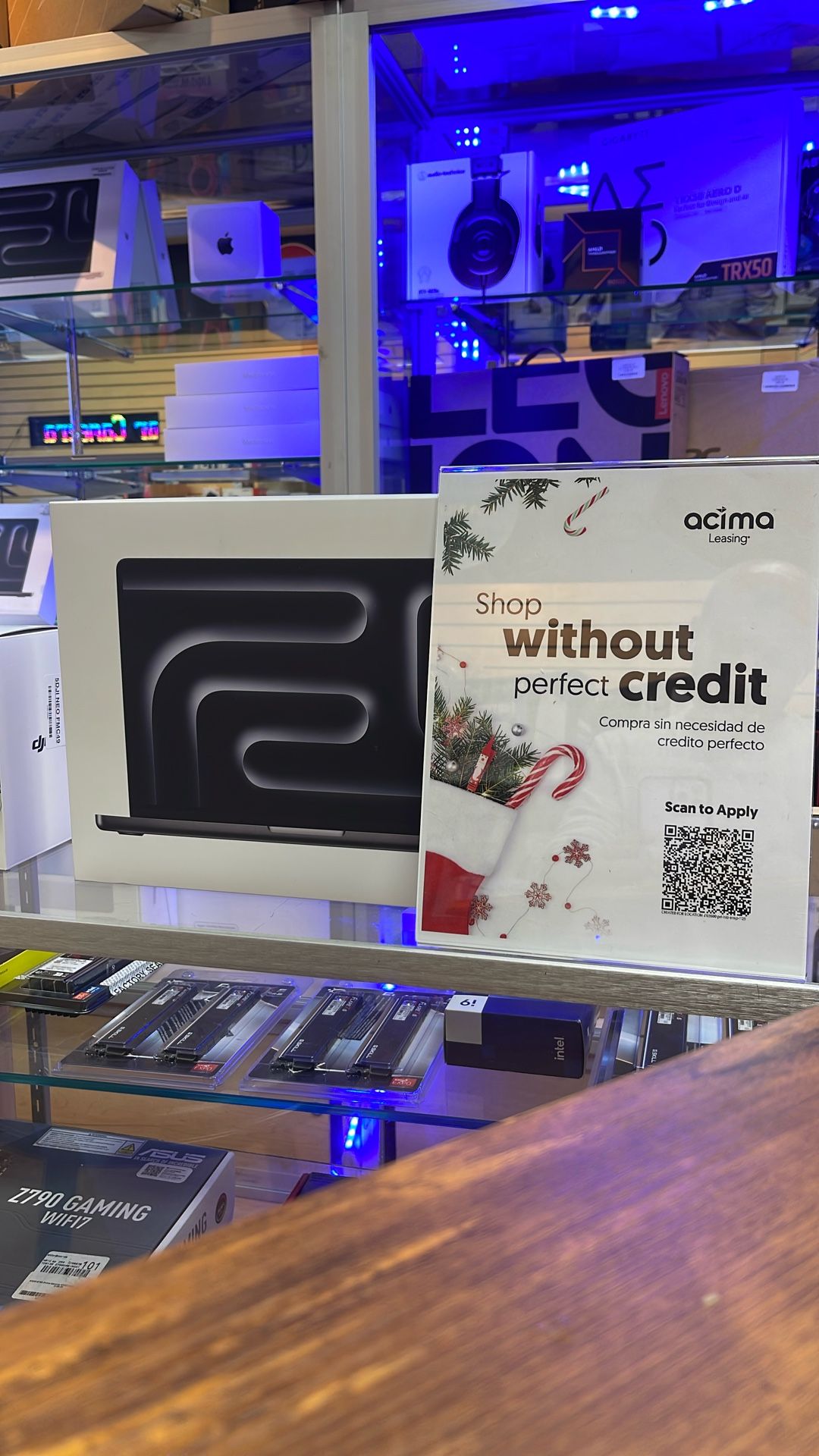 14”MacBook Pro M5 32Ram 512SSD Nano Texture