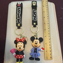 New!!! Minnie And Mickey Key Chains