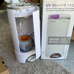Munchkin Diaper Pail